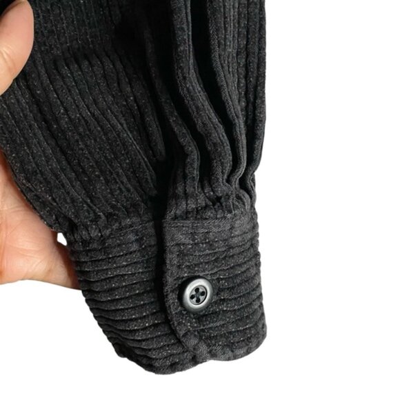 Vintage QR2 Men's Black Corduroy Casual Button-Down Shirt - Picture 5 of 8